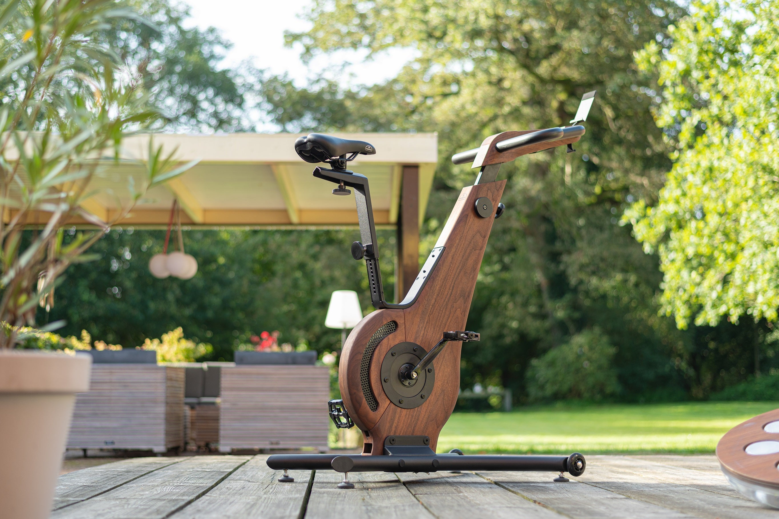 Nohrd Bike V2 Hometrainer - Walnoot