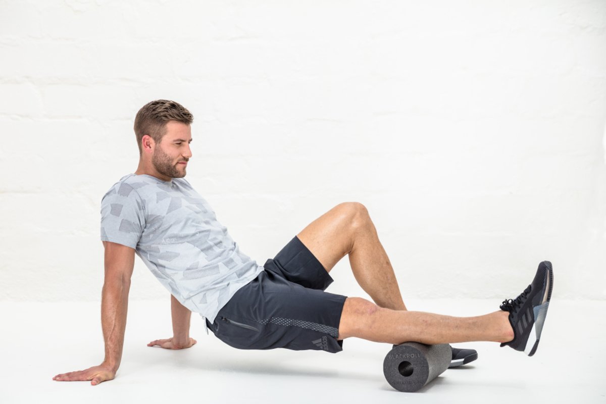 Blackroll Standard Foam Roller - 30 cm - Zwart/Geel